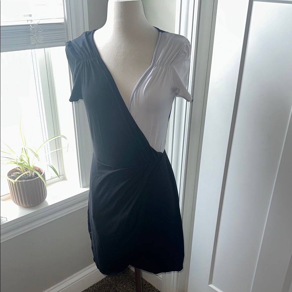 Ultra Flirt Black and White Asymmetrical Ruched Dress‎